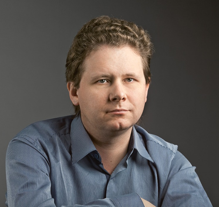 Дмитрий Маслов